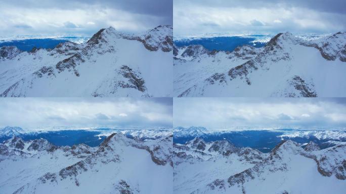 达古冰川雪山山顶