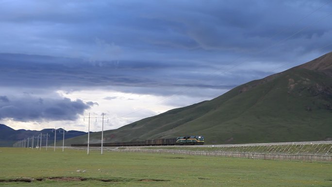 青藏铁路火车舞台背景