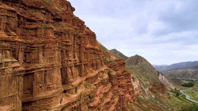 祁连山张掖万佛崖