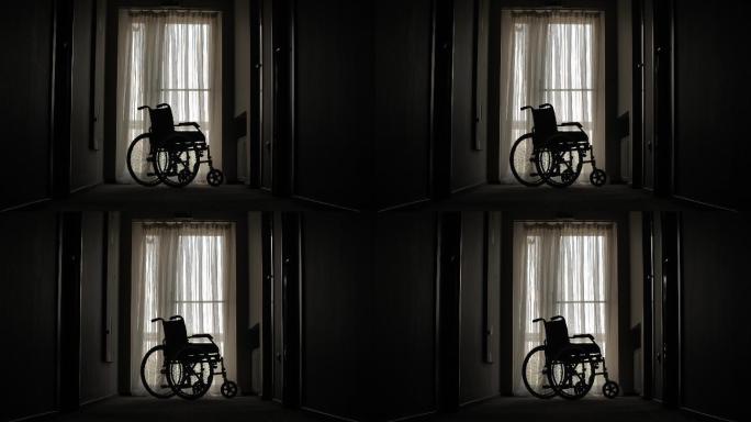停在医院走廊上的空轮椅