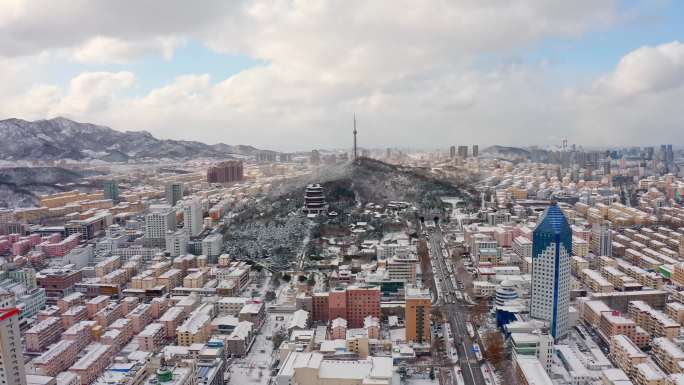 山东威海城市暴雪天航拍地面空镜头