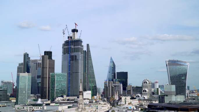 伦敦城及其西面摩天大楼