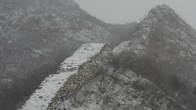 老长城 雪长城 下雪长城  长城 残缺