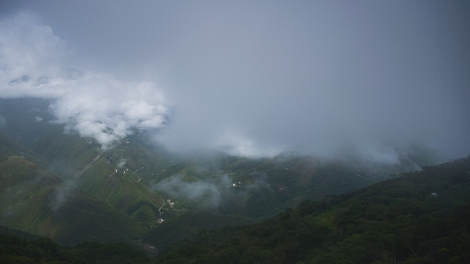 玻利维亚安第斯山脉的景观