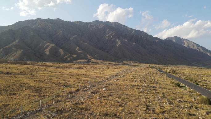 4K素材：航拍宁夏贺兰山风光