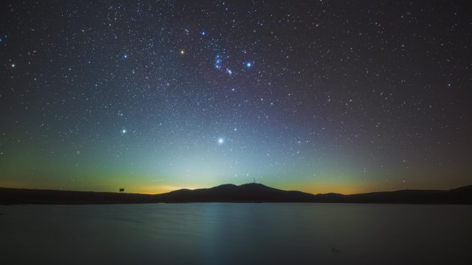 云南昭通大海子猎户座星空延时