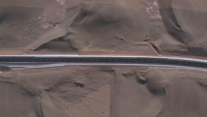 西北戈壁沙漠公路