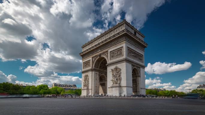 巴黎市著名拱门交通圈广场