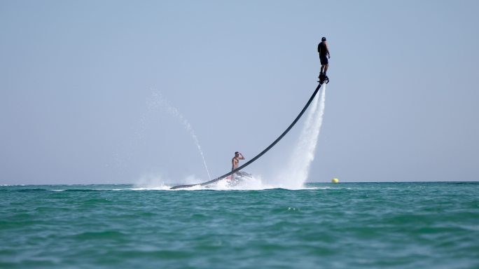 水上项目摩托冲浪喷射式悬浮飞行器