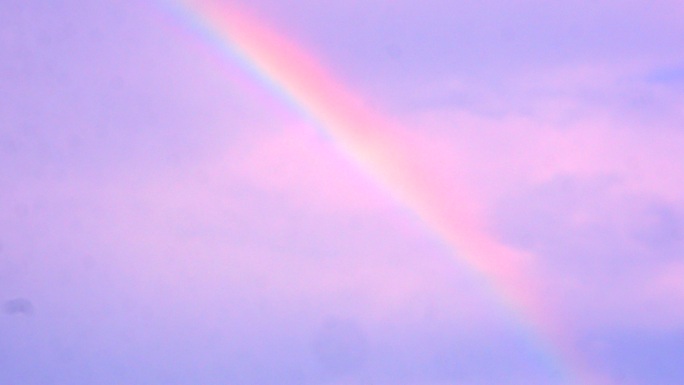 雨后天空中的彩虹大海海洋海岸