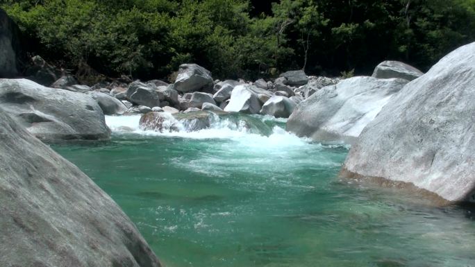 维尔萨斯卡河溪水溪流小溪流水水流大自然