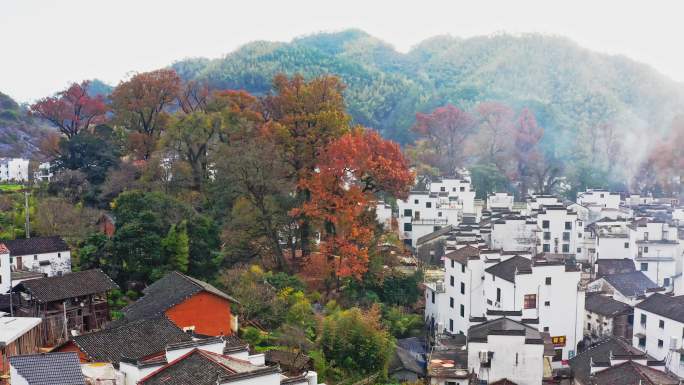 航拍婺源最美秋色石城红枫景区