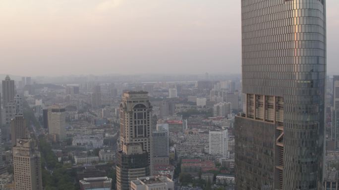 南京紫峰大厦日落航拍空镜