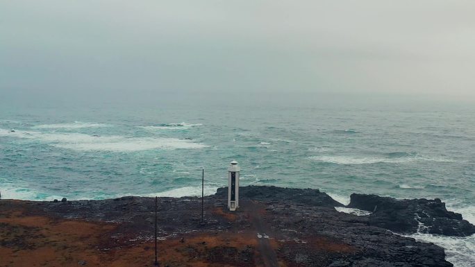 冰岛海边灯塔风景鸟瞰图