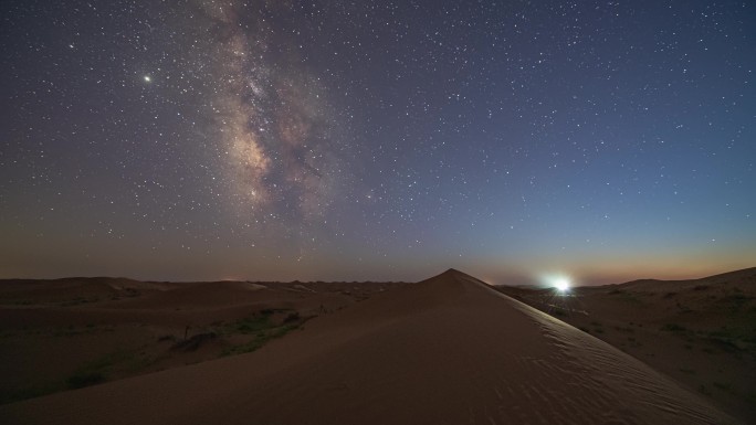 内蒙古沙漠银河星空日转夜