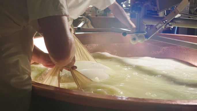 乳酪制造晒制发酵传统工艺手工操作