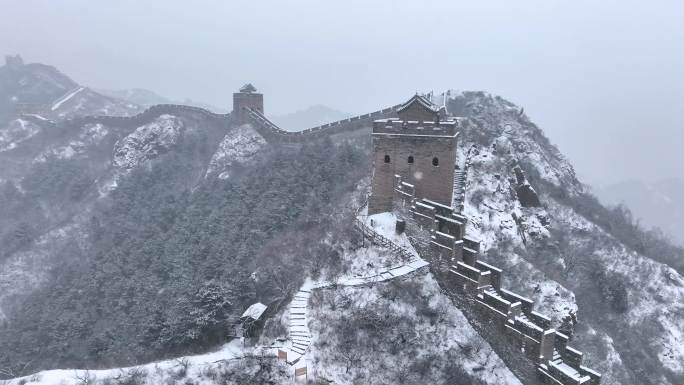 河北承德金山岭长城雪景