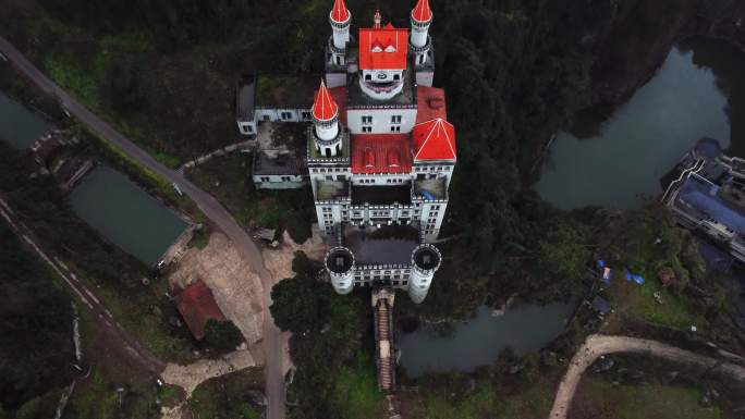 重庆网红景点打开城堡霸下意城堡