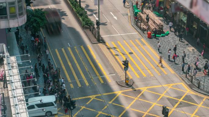 中国香港尖沙咀区繁忙的十字路口