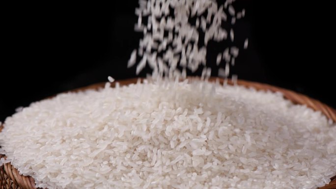 高清米粒倒落升格素材