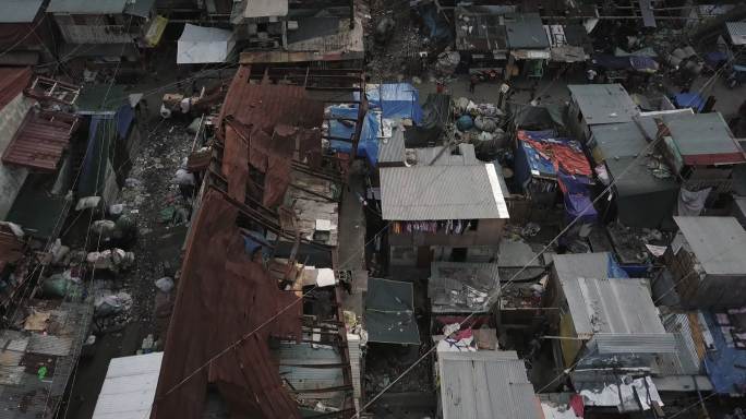 飞越贫民区房屋航拍鸟瞰全景印度