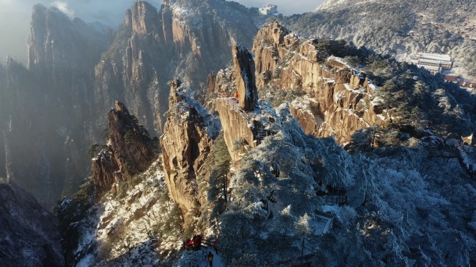 【正版原创】黄山冬雪航拍飞来石大峡谷