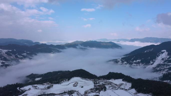 大理无量山雪景雾景云海