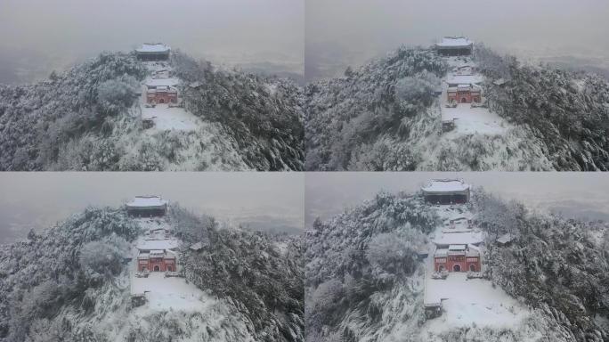 杨材山紫云峰雪景（二）
