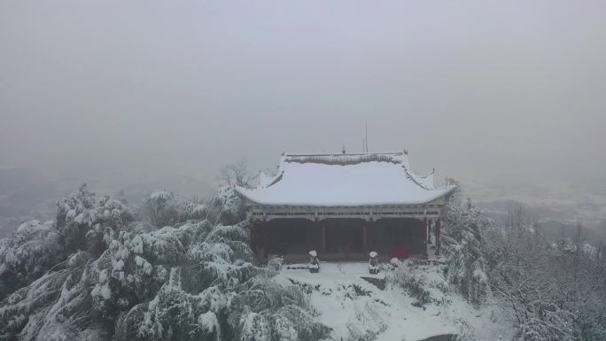 杨材山紫云峰雪景