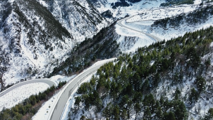 【正版素材】云南香格里拉雪山公路