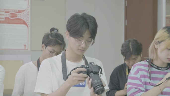 大学生摄影专业课