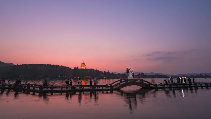 杭州_雷峰夕照_双投桥_日转夜延时