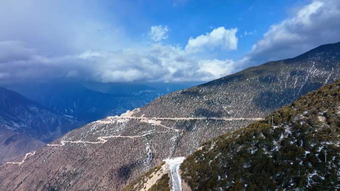 【正版素材】云南香格里拉雪山公路