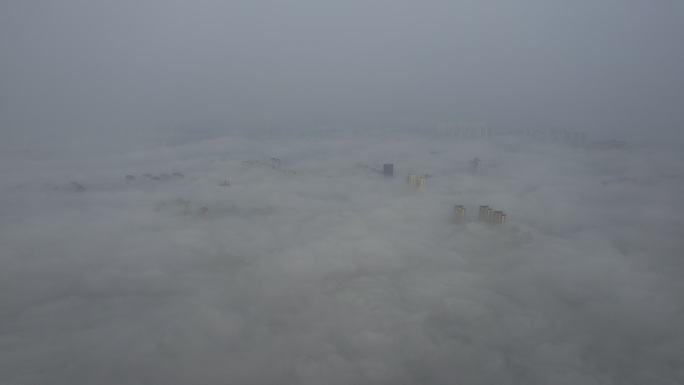 大雾笼罩城市3