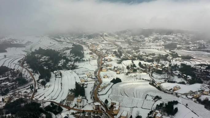 一镜到底航拍乡村大气雪景