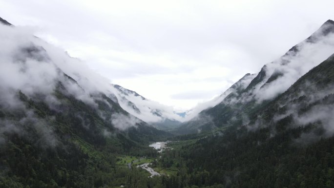 川西夏季航拍高原