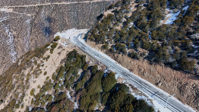 【正版素材】云南香格里拉雪山公路