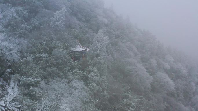 昆明西山雪景雾淞