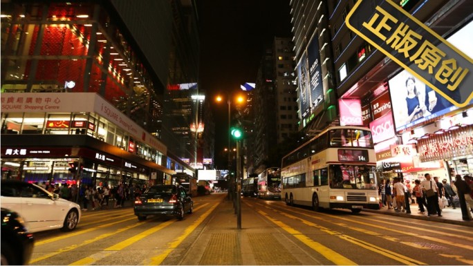 人流车流延时香港维多利亚港夜景街道