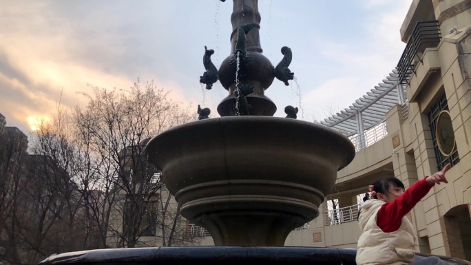升格欧式雕塑喷泉