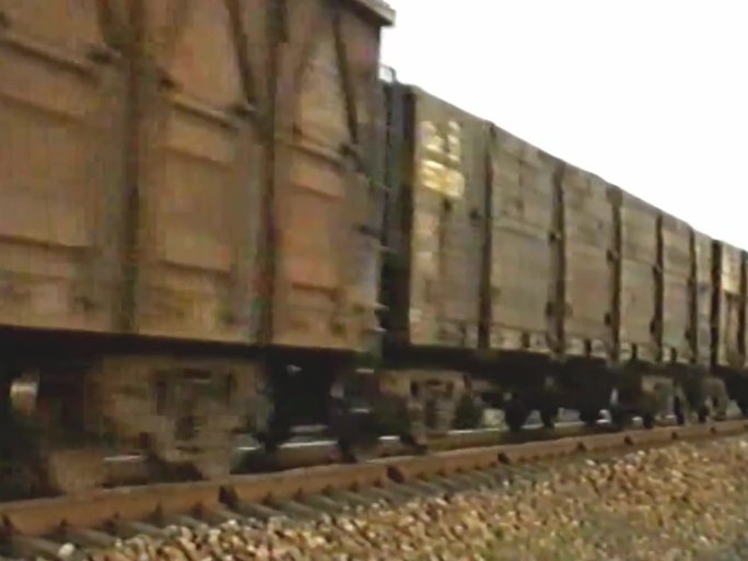 8090年代铁路运输