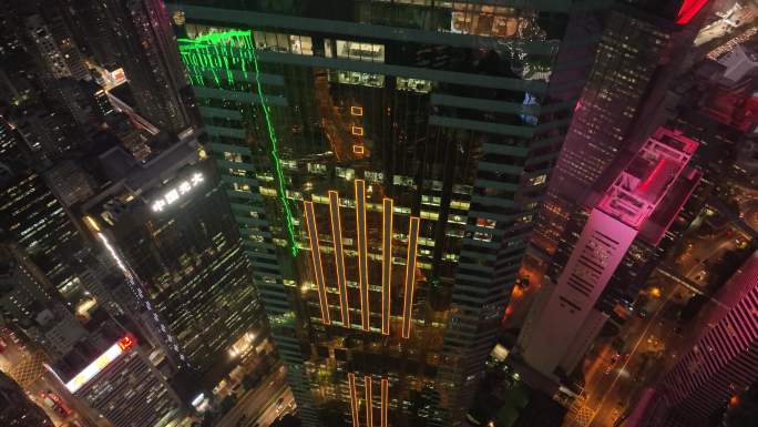香港第三高楼：中环广场屋顶金字塔形状1