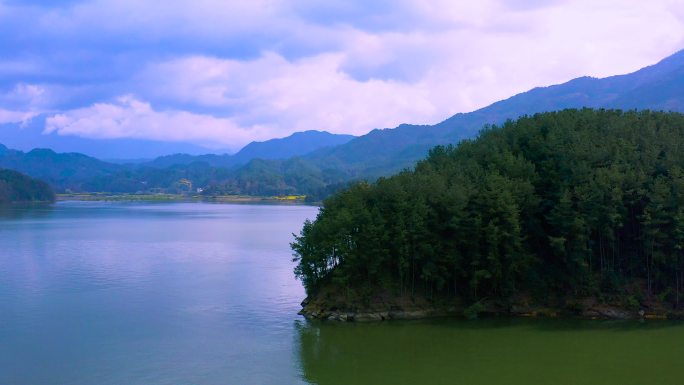 陕西汉中南郑红寺湖发现式构图航拍4K