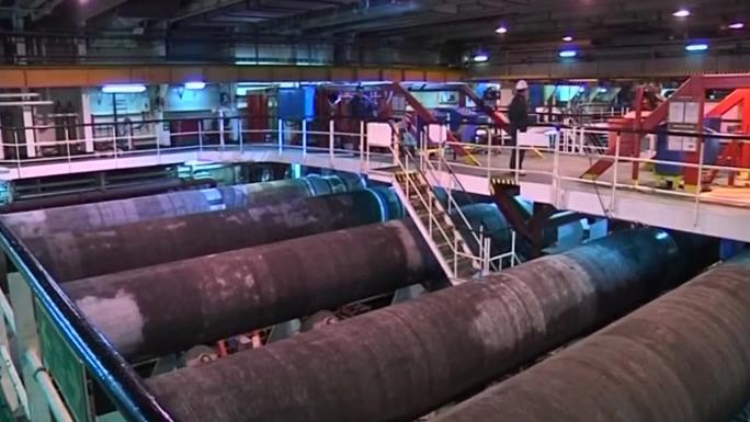 俄罗斯海底石油天然气输送管道铺设焊接施工