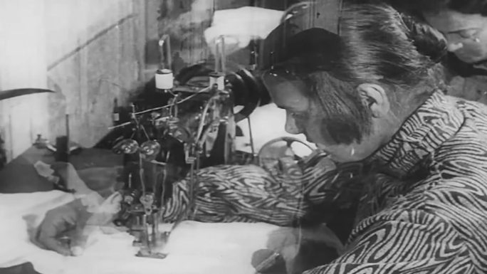 20年代手工业缝纫女工聋哑人