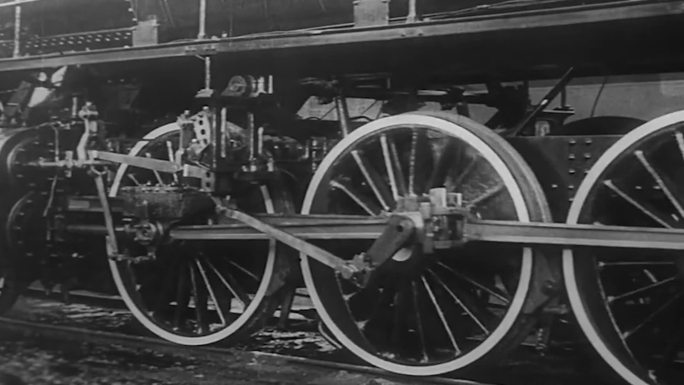 30年代蒸汽火车出厂火车车轮