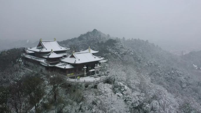 长沙岳麓山冰凌美景银妆素裹已美成仙境