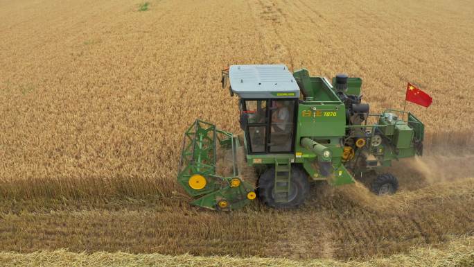 【4K】小麦收割场景航拍