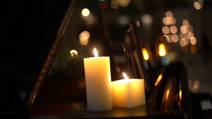 烛光 白色蜡烛 浪漫氛围  点蜡烛