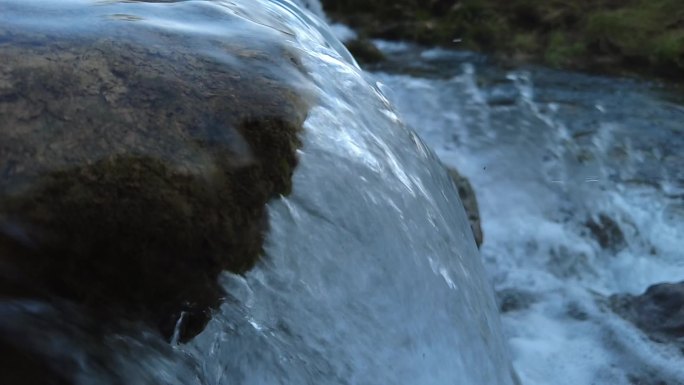 大自然 水源